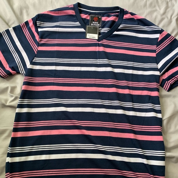 Men’s More Fashion V-Neck - Picture 2 of 2